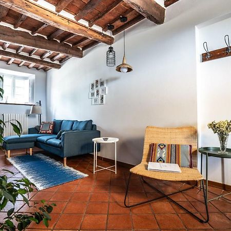 Accogliente Alloggio Con Vista E Piscina Lucca Exterior foto